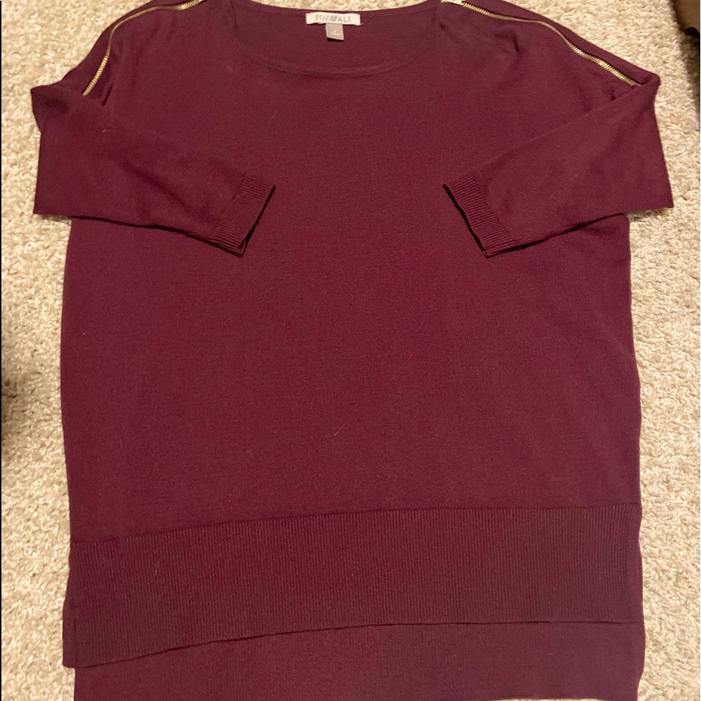Sweater - Picture 2 of 2